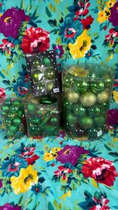 lot 391 image: Green Christmas Ornament Collection