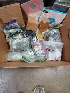 lot 62569 image: Mystery box