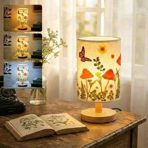 lot 20251 image: Hortsun Pressed Flower Lamp Vintage Table Small Lamp Cottagecore Decor Boho Night Light Decorative Rustic Night Light for Living Room, Bedroom or Office, Christmas Gift for Women - Retail $28
