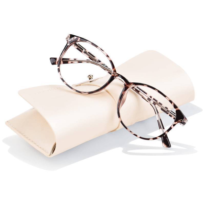 lot 61705 image: Blue Light Blocking Glasses Women Men Computer Eyeglasses,TR90 Fashion Round Transparent Anti Blue Light Glasses with Anti Eyestrain & UV Glare for Gaming & Reading (Tortoise) - Retail $14
