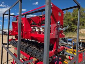 lot 4333 image: Unused AGT STSD10 Agricultural Skid Steer Seeder with Three Point Hitch