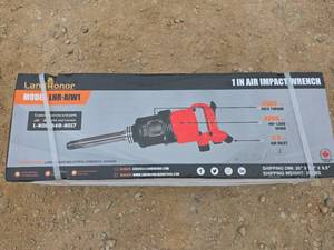 lot 4715 image: Land Honor 1 Heavy Duty Air Impact Wrench