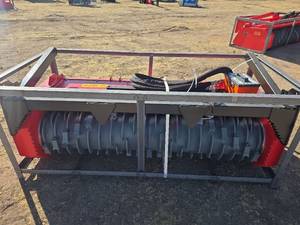 lot 4595 image: Raytree RMBD72S Skid-Steer Drum Mulcher Attachment