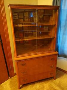 lot 10 image: Traditional Wood China Cabinet with Glass Doors, 36 x 17 x 62