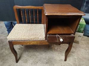 lot 14 image: Wooden Telephone Table with Storage Drawer and Upholstered Seat, Drawer Needs Fixed