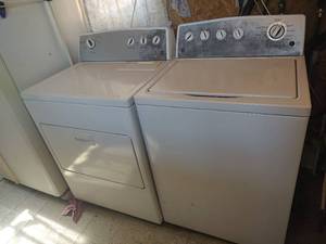 lot 42 image: Kenmore Washer and Dryer (tested)