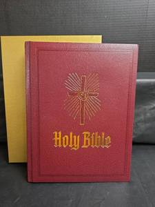 lot 340 image: Red Leather Holy Bible with Serenity Prayer Bookmark
