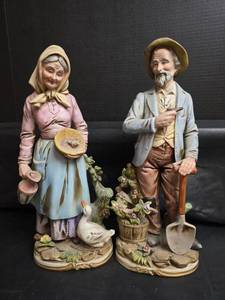 lot 368 image: Elderly Farm Couple Porcelain Figurines Set