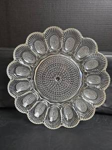 lot 415 image: Clear Glass Deviled Egg Serving Platter with Hobnail Pattern