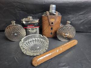 lot 422 image: Mixed Flasks and Vintage Ash Tray