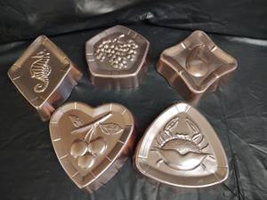 lot 491 image: Westbrnd Jello Molds Set with Fruit Seafood Designs