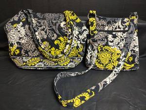 lot 537 image: Vera Bradley Handbag and Crossbody Bag Set