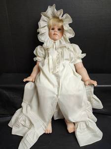 lot 561 image: Porcelain Baby Doll with Soft Body in White Christening Gown with Bonnet