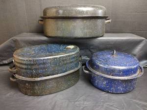 lot 604 image: Speckled Enamelware Cookware Set with Lids