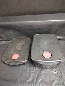 lot 630 image: Tupperware Covered Food Storage Containers
