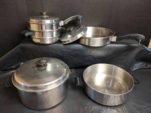 lot 671 image: SaladMaster Stainless Steel Cookware Set