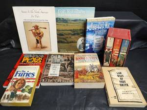 lot 719 image: American History Books - Civil War and Western Frontier