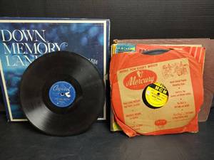lot 729 image: Vinyl Records