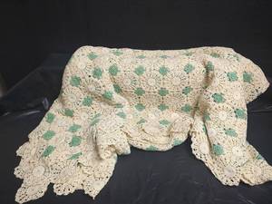 lot 740 image: Crochet Afghan Blanket Cream and Green Motif Pattern, 86 x 90