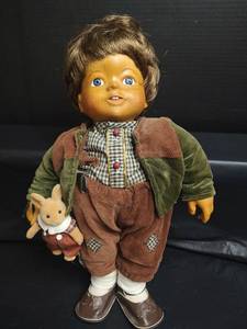 lot 754 image: Original Zasan Wood Collectible Doll with Traditional Clothing