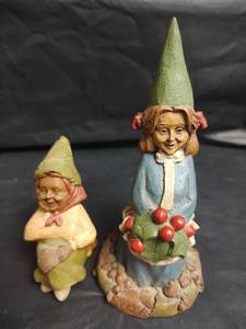 lot 790 image: Tom Clark Gnome Figurines Holly and Companion Set,
