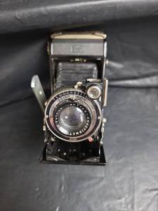 lot 819 image: Zeiss Ikon Nettar Folding Camera with Anastigmat Lens