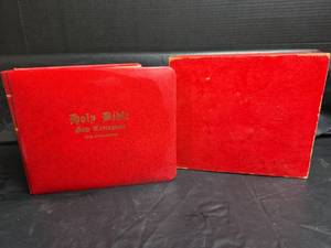 lot 824 image: Holy Bible New Testament King James Version Red Hardcover on 45rpm