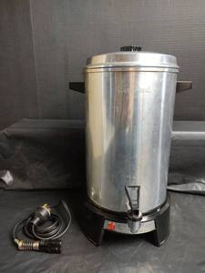 lot 887 image: West Bend Electric Coffee Percolator with Cord