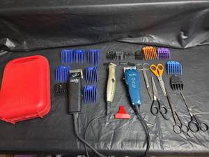lot 944 image: Hair Clipper Set with Andis and Wahl Clippers