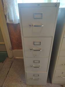 lot 956 image: Heavy Duty HON 4-Drawer Steel Filing Cabinet, 15w x 26.5d x 52t