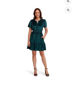 lot 4095 image: Large- French Connection Womens Velvet Mini Dress