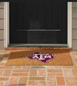 lot 1401 image: 28 Pack logobrands outdoor mat 23x35 texas a&m 28 Pack