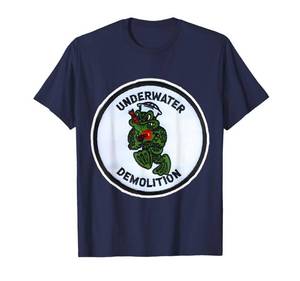 lot 1699 image: WWII UDT Frogman Underwater Demolitions Team Patch T-Shirt 2XL