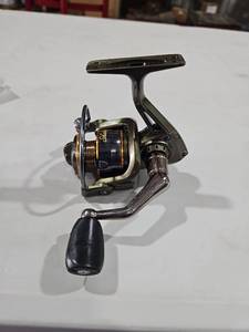 lot 2967 image: Shakespeare Gear Spinning Fishing Reel with Balanced Rotor - Retail $25