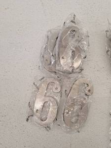 lot 11895 image: Lot Of 6s and 8s Address Numbers