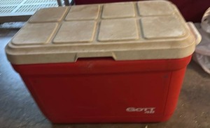 lot 59134 image: Gott 48 Quart Cooler - Retail $25
