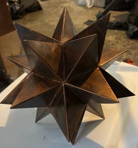 lot 59136 image: Metal Star Tabletop Decoration - Retail $15