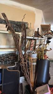 lot 59152 image: Large Driftwood Branch Sculpture - Retail $25