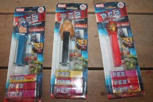 lot 4386 image: NIP Pez Dispensers