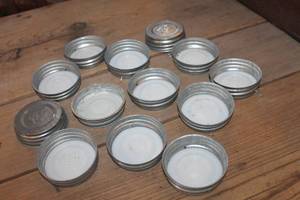 lot 4403 image: Vintage Zinc Canning Lids