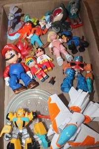 lot 4406 image: Vintage Toys, Transformers and More