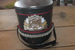 lot 4415 image: Band Hat