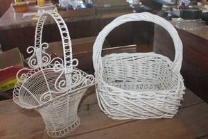 lot 4426 image: 2 Vintage White Dcor Baskets