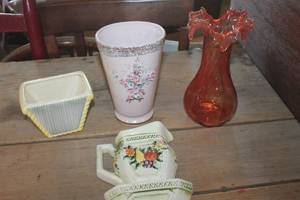 lot 4447 image: Vintage Lefton Pink Vase, Planter, Wall Pocket & More