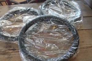 lot 4469 image: NIP Black Steering Wheel Covers