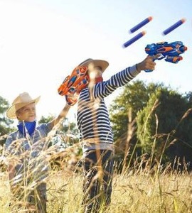 lot 12090 image: Baixin Frost Nova Kids Toy Blaster Pack