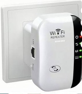 lot 12104 image: WiFi Range Extender Signal Booster