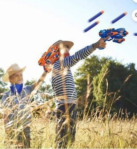 lot 12237 image: Baixin Frost Nova Kids Toy Blaster Pack
