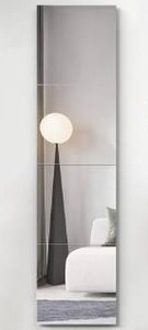 lot 12303 image: 4 Pcs Home Gym Mirrors 12 x 12 Mirror Tiles
