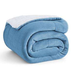 lot 26941 image: Bedsure GentleSoft Sherpa Fleece Twin Size Blanket for Couch, Non-Heated, Thick and Warm Throw for Women and Men, Soft Fuzzy Plush Twin Blanket for Winter, Washed Blue, 60x80 Inches - Retail $29